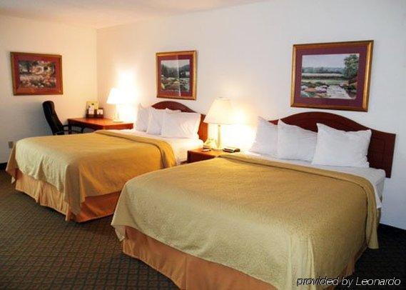 Quality Inn And Suites Indianapolis Zimmer foto