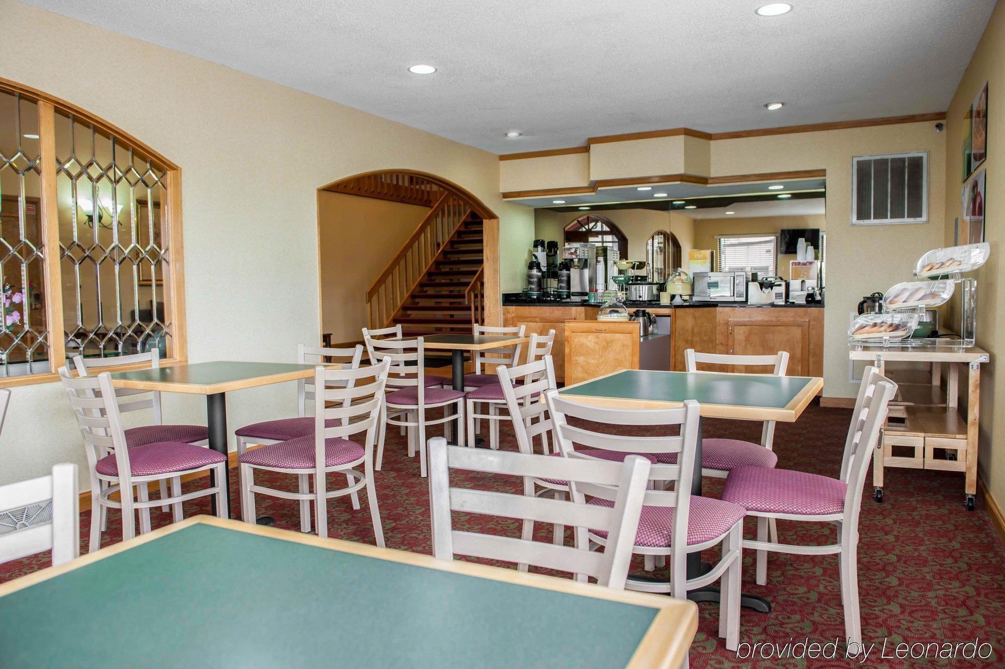 Quality Inn And Suites Indianapolis Exterior foto